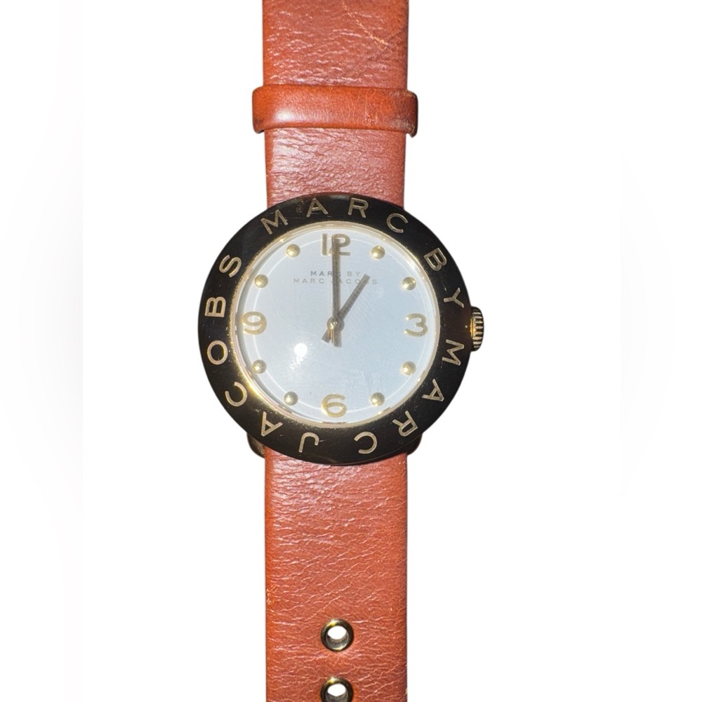 Marc By Marc Jacobs Ladies Amy White Dial Brown Genuine Leather Watch GUC - Picture 2 of 9